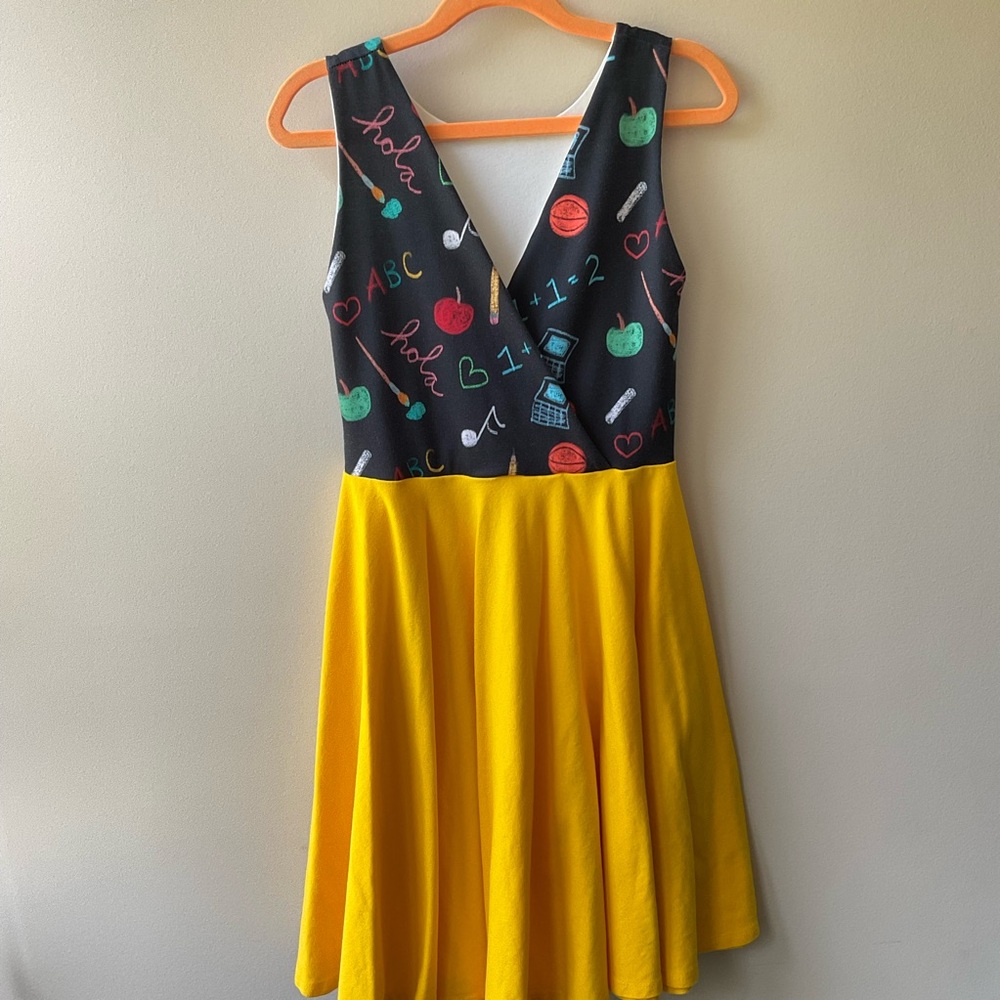 Malia + Kai School-Them Dress - Picture 2 of 4